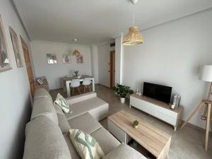 TV a/nebo společenská místnost v ubytování Casa Los Caños de Alhama