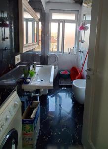 Et badeværelse på Sias Apartments Korce