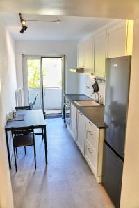 Kjøkken eller kjøkkenkrok på Moderne 3-Zimmer-Wohnung in Top-Lage
