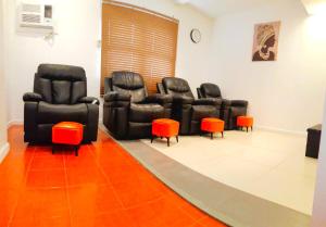 Area soggiorno di Hotel California Suite