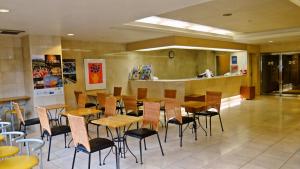 Restorāns vai citas vietas, kur ieturēt maltīti, naktsmītnē Morioka City Hotel