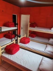 Hostel Kaizen tesisinde bir ranza yatağı veya ranza yatakları