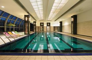 Bazén v ubytování Lotte Hotel Ulsan nebo v jeho okolí