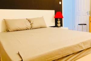 Ένα ή περισσότερα κρεβάτια σε δωμάτιο στο Moderne Ferienwohnung im Parterre mit Wifi +33 φωτογραφίες