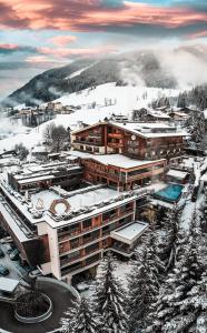 Alpin Juwel saat musim dingin