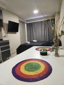 a room with two mats on a table at Casita de Tucumán - Santiago in San Miguel de Tucumán