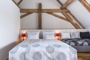 Voodi või voodid majutusasutuse Yard Resort toas