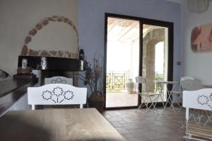Posezení v ubytování Masseria Le Terrazze di Serranova