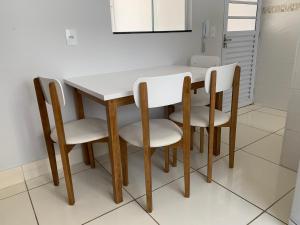 Imagem da galeria de Casa no Centro da Cidade/Com ar condicionado em Marília