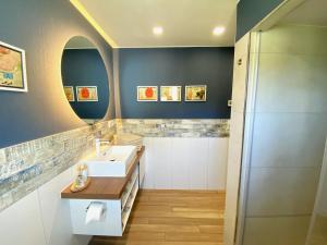 Ένα μπάνιο στο Ferienhaus WICA +18 φωτογραφίες