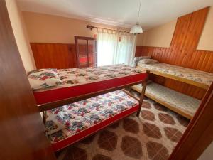 Gallery image of Cabañas K&M in La Falda +14 photos