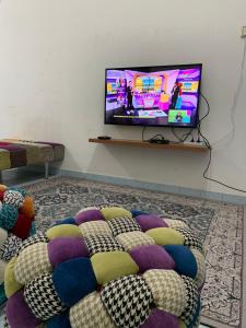 Μια τηλεόραση ή/και κέντρο ψυχαγωγίας στο Lala Homestay 2 +6 φωτογραφίες