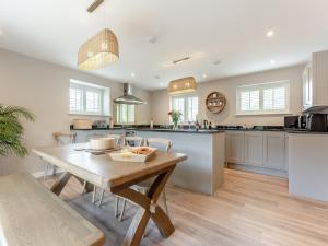 Gallery image of Property 3 - Uk44923 in Wroxall