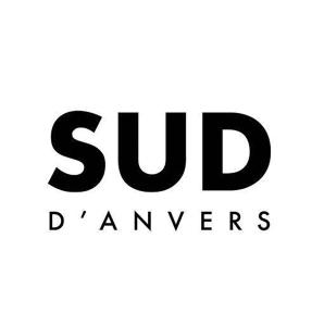 شهادة أو جائزة أو لوحة أو أي وثيقة أخرى معروضة في Sud d'Anvers