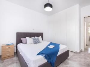 Fotografie z fotogalerie ubytování Paradise Palms, 2bed Apt W Pool v destinaci Mandria + 6 fotografií