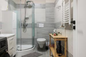 Phòng tắm tại Konstanzer Q-Residence - 1 camera, bucaterie, aer conditionat, masina de spolat