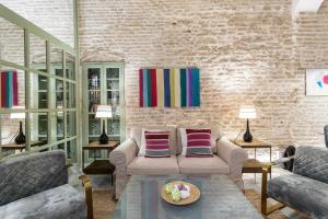 Część wypoczynkowa w obiekcie Judería de Sevilla IV Luxury Apartments