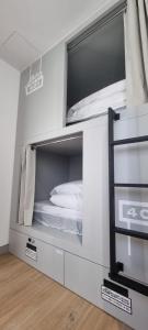 Gallery image of Aloha Surf Hostel in Somo