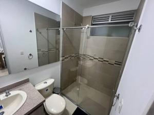 Koupelna v ubytování Hermoso apartamento para descansar en familia