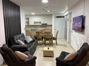 Kuchyň nebo kuchyňský kout v ubytování Hermoso apartamento para descansar en familia