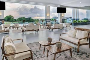 Posezení v ubytování Ramada by Wyndham St Kitts Resort