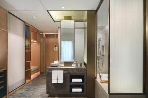 Ένα μπάνιο στο Sheraton Shenzhen Nanshan