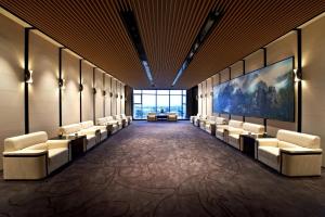 Posezení v ubytování Four Points by Sheraton Qingdao, West Coast