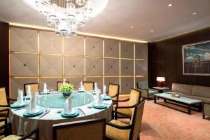 Posezení v ubytování Four Points by Sheraton Hefei Shushan