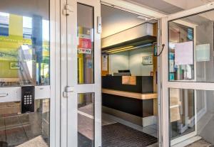 Fotografie z fotogalerie ubytování B&B HOTEL Morlaix v destinaci Saint-Martin-des-Champs