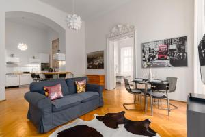 Posedenie v ubytovaní Broadway Apartment Budapest