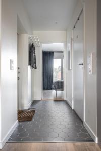Fotografie z fotogalerie ubytování 2 bedroom Cozy City Apartment in Bromma v destinaci Stockholm