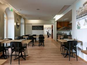 O bucătărie sau chicinetă la Hotel St. Josef