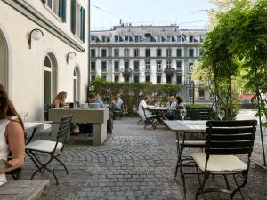 Oaspeți care stau la Hotel St. Josef
