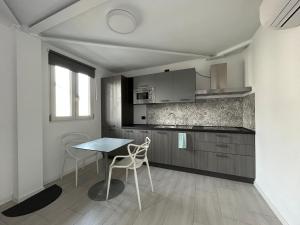 Küche/Küchenzeile in der Unterkunft Corridoni33 - Immobili e Soluzioni Rent