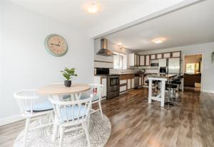 Dining area in the holiday home