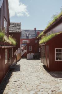 Galeriebild der Unterkunft Apartments - 10 min walk from city center in Tórshavn + 8 Fotos