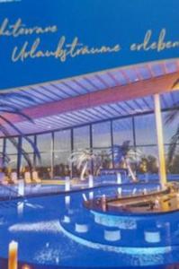 a picture of a swimming pool on a cruise ship at Haus am Jachthafen in Werder