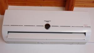 a close up of a white stove top oven at Apartments Neri in Ksamil