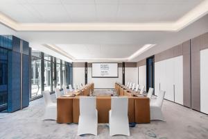 Kawasan bisnes dan/atau bilik persidangan di Four Points by Sheraton Shanghai Jiading