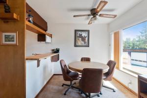 Fotografie z fotogalerie ubytování Comfortable Condo Great Location- Tamarack #12 v destinaci Bear Valley