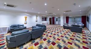 Alisa Hotel North Ridge的休息区