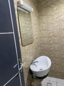 Gallery image of Sunrise Center Bonapriso - 107 in Douala +3 photos