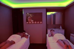 Lázně a/nebo wellness v ubytování Hotel Spa Acevi Val d’Aran