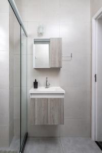 Phòng tắm tại Conforto em Botafogo - Ideal para casais - LM108 Z5