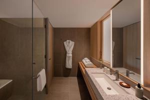 Een badkamer bij Shisui, a Luxury Collection Hotel, Nara