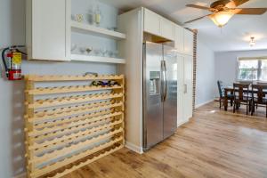 Gallery image of Centrally Located New Jersey Home with Private Yard in Lambertville +16 photos