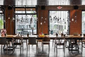 Restaurace v ubytování MOXY Phoenix Tempe/ASU Area