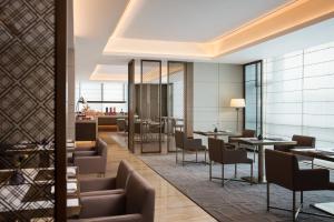 Posezení v ubytování Courtyard By Marriott Xi'an North