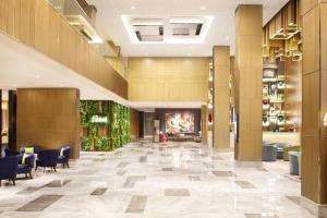 Un lugar para sentarse en Four Points by Sheraton Surabaya, Tunjungan Plaza