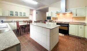 Billede fra billedgalleriet på Tarkshay Hospitality i Densainagar